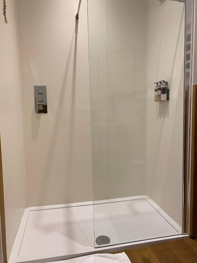 Banner'S House Hotel 마킨치 외부 사진