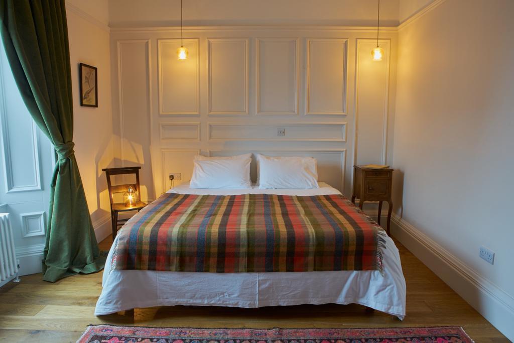 Banner'S House Hotel 마킨치 외부 사진